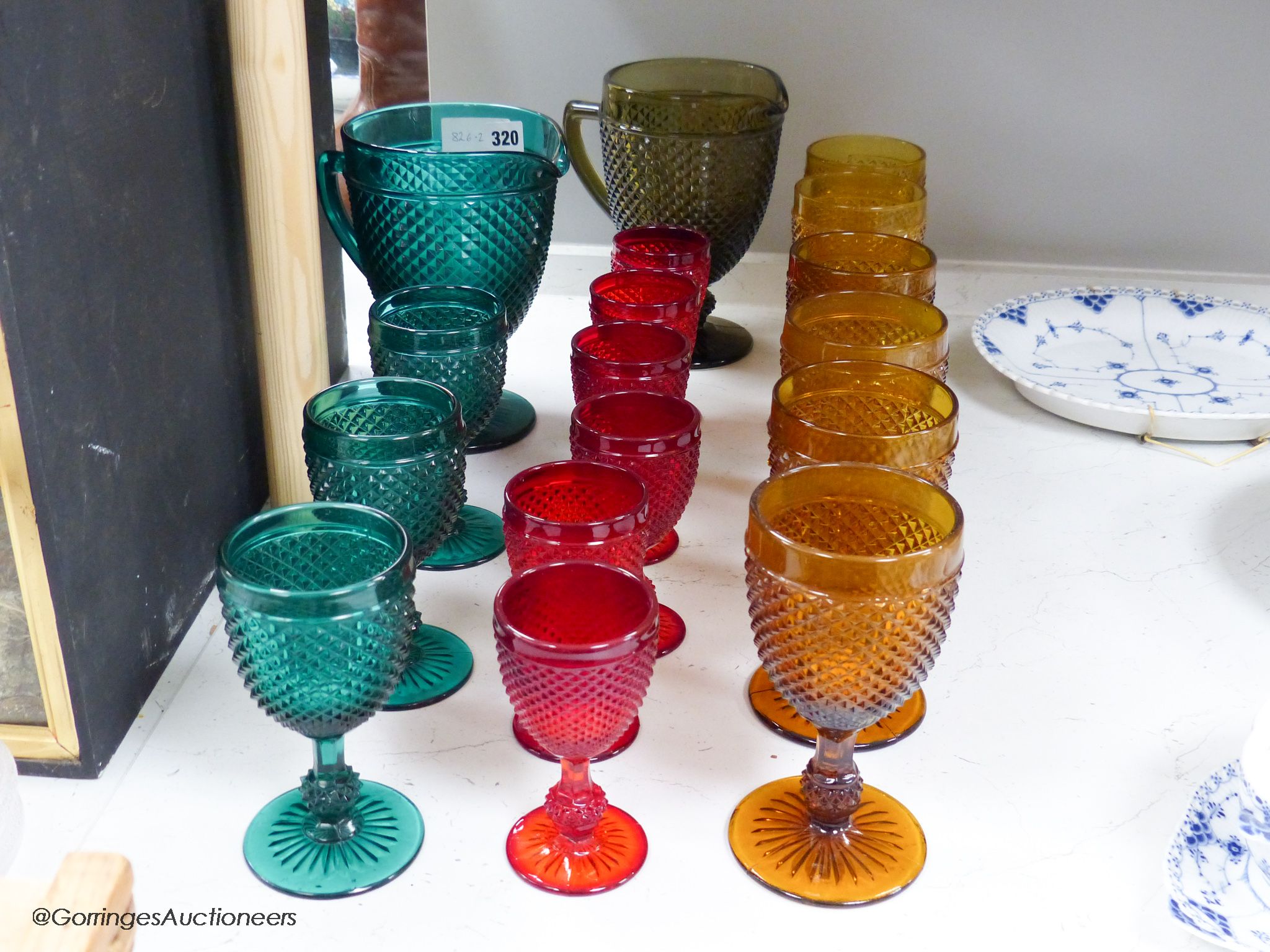 A quantity of Casa pupo coloured glass